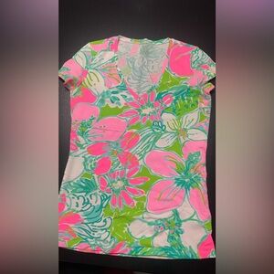 Lilly Pulitzer shirt size xs